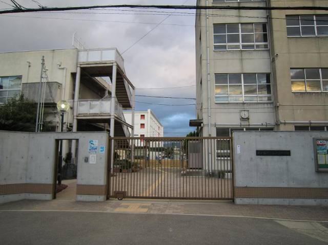 中学校