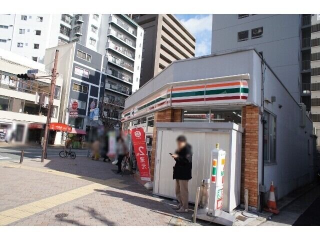 コンビニ